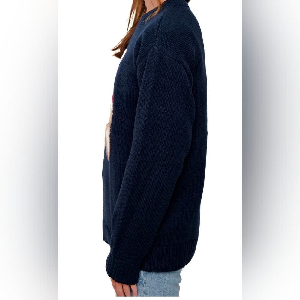 Navy Sweater with Bear Design Size L - Picture 2 of 7